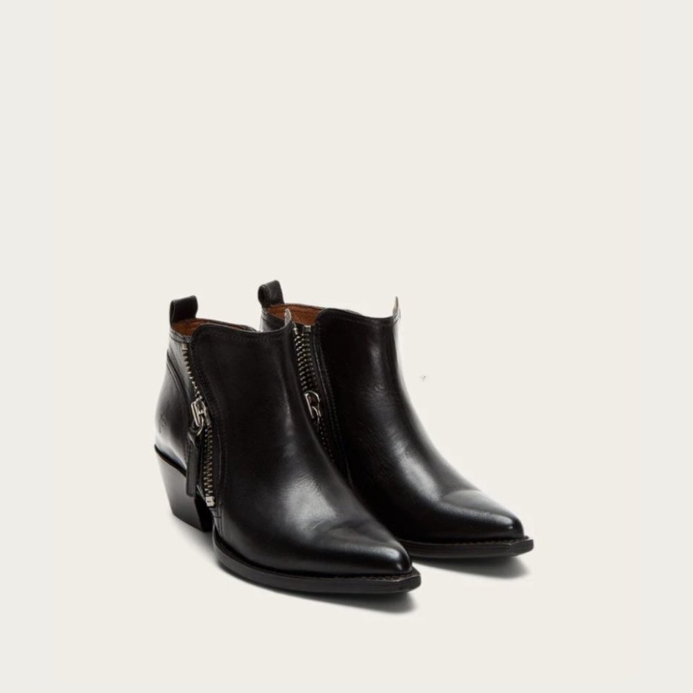 Frye Sachse Moto Black Leather Booties Size 8.5